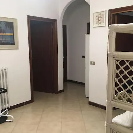 Vacation Controra, *